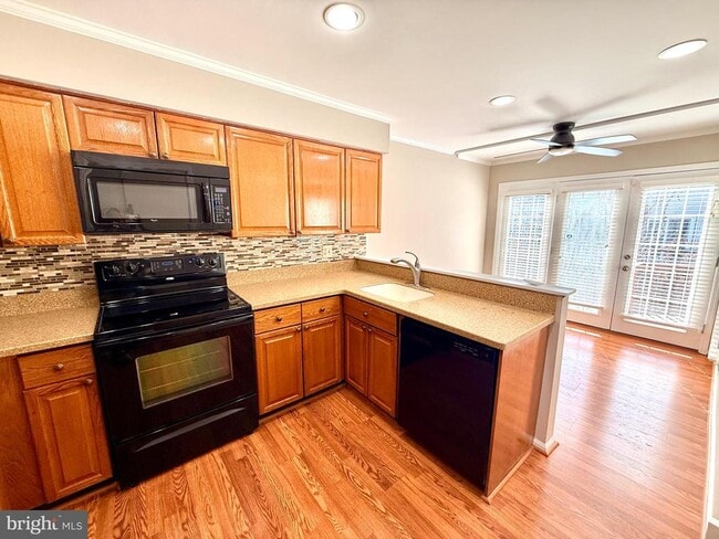 Photo - 6166 Wellington Commons Dr