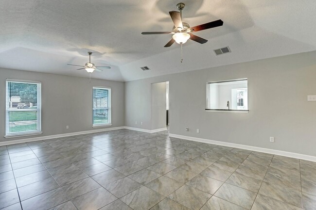 Photo - 1211 Diablo Dr