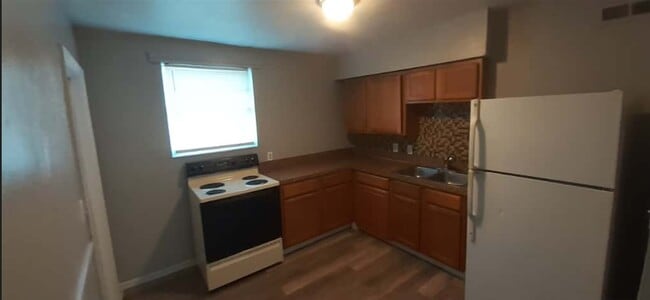 Photo - 1824 W 14th St Unit 3