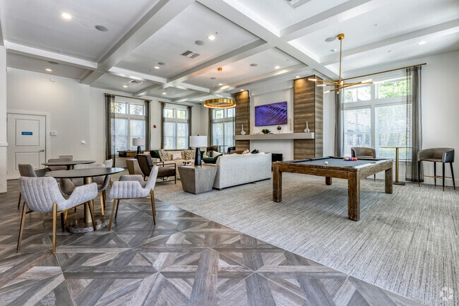 Clubhouse - Palmera Gateway