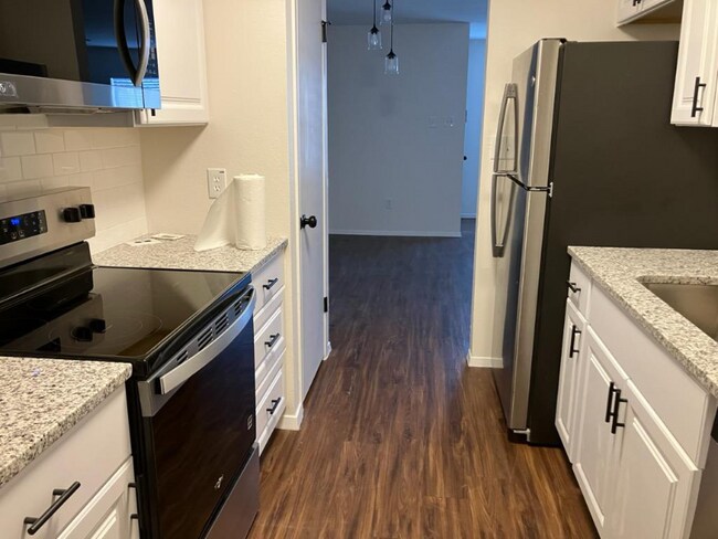 Photo - 119 Circle Ct Unit 112