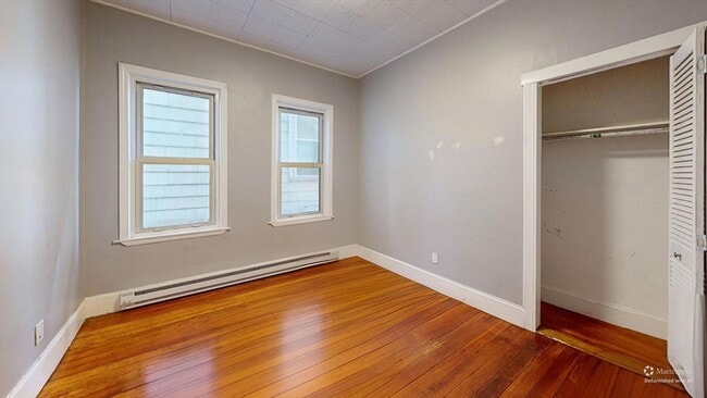 Photo - 19 Chilcott Pl Unit 1