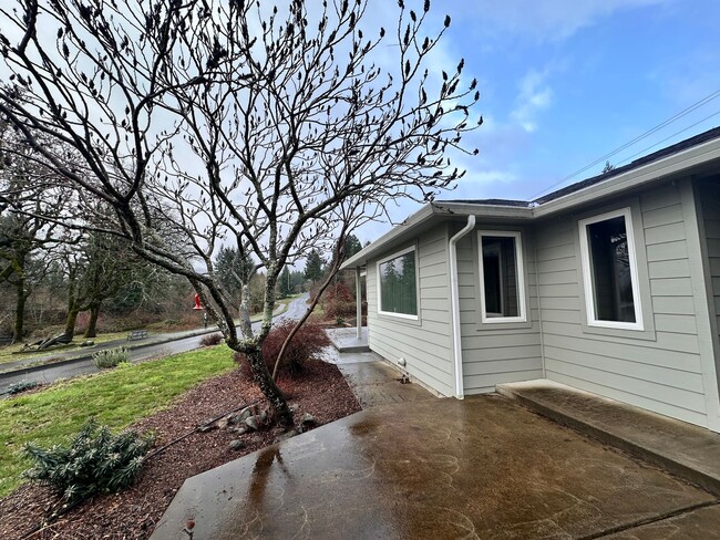 Photo - Charming 2-bedroom, 1-bathroom home