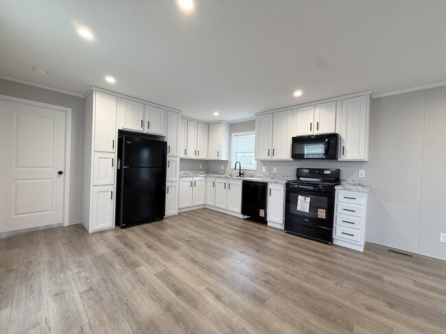 Photo - 52871 N Zacharias Ct