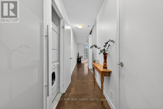 Photo - 201 Carlaw Ave Unit 103