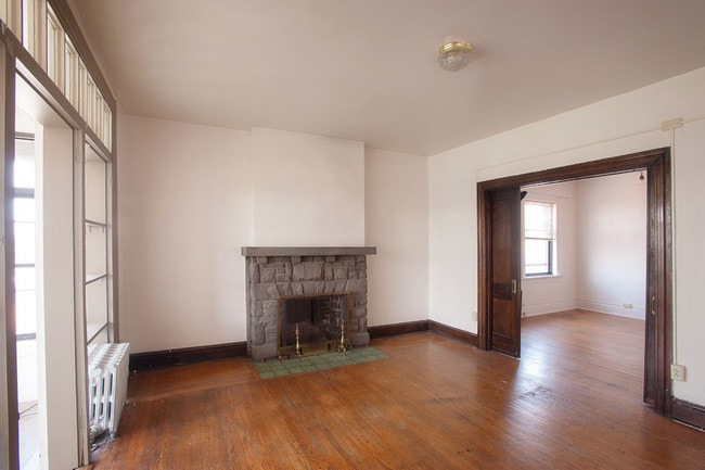 Walnut Street Apartments