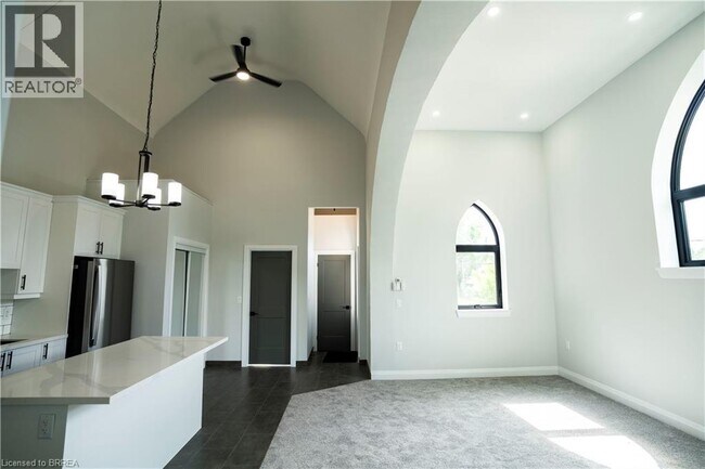 Photo - 130 Elgin St Unité 6