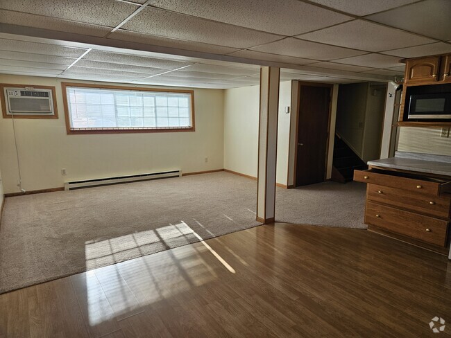 Building Photo - 603 Genesis Ave Unit #2 Rental