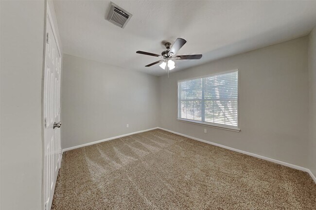 Photo - 6607 Portlick Dr