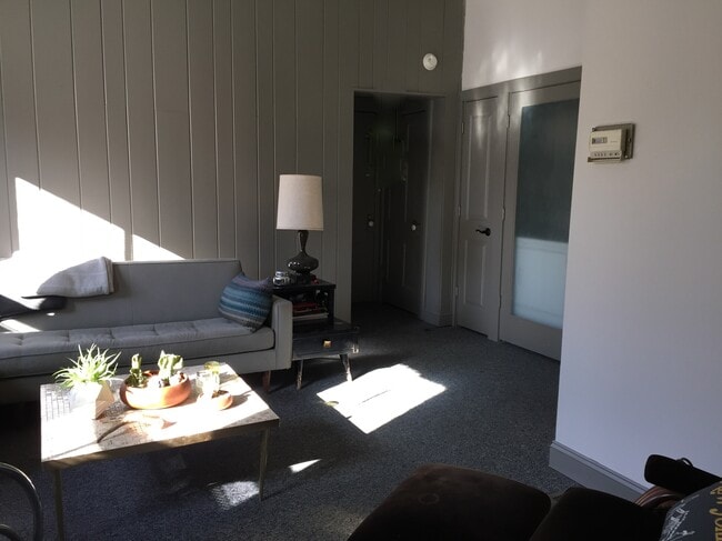 Photo - 303 E Livingston Ave Unidad 303