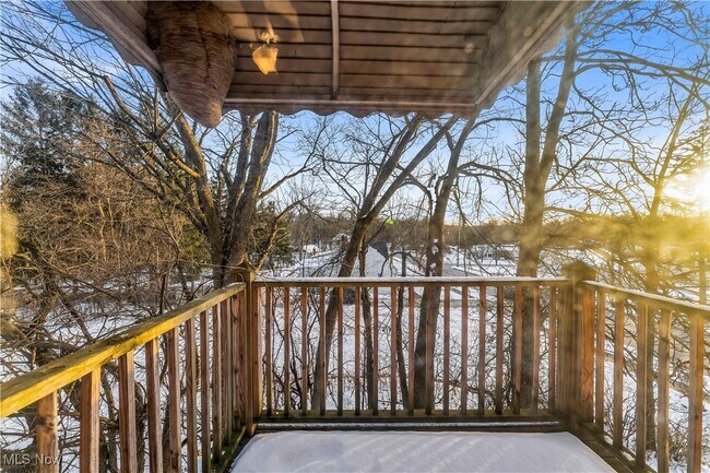 Photo - 54 W Grace St Unit 2/UP