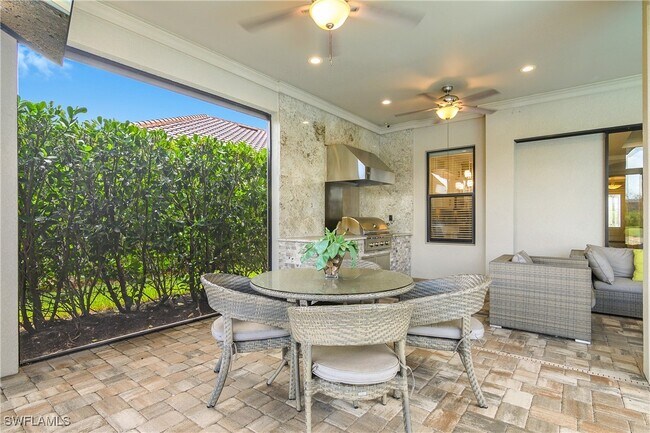 Photo - 9126 Trivoli Ter