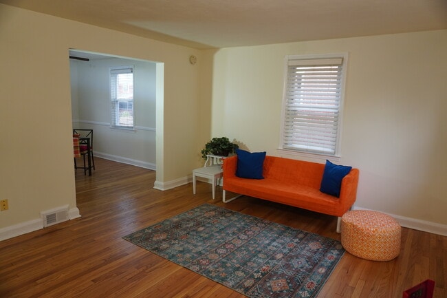 Photo - 1710 Weston Ave