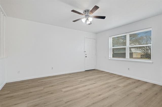 Photo - 308 College St