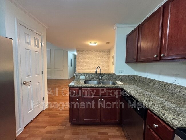 Photo - 3900 Riverlook Pkwy SE Unit 201