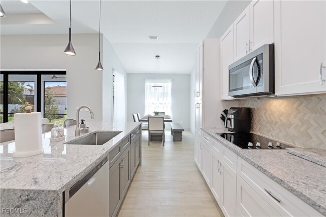 Photo - 217 NW 36th Ave