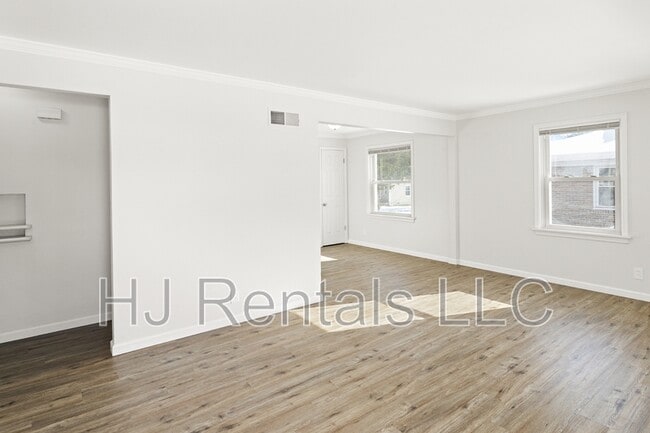 Photo - 9632 Cutler Dr