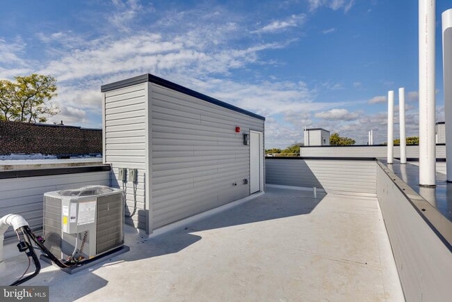 Photo - 1223 W Lehigh Ave