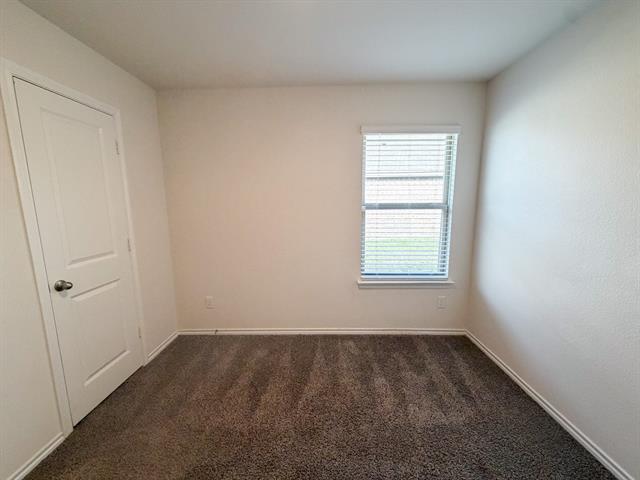 Photo - 264 Thoroughbred St