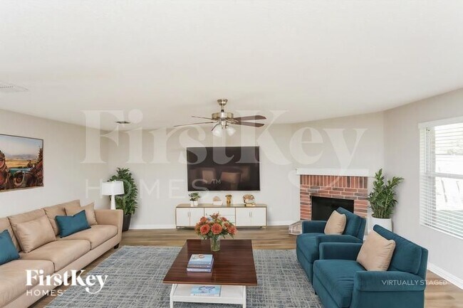 Photo - 1610 Cliffbrook Dr