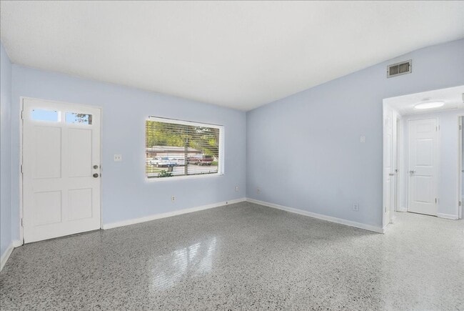 Photo - 1418 Beatrice Dr