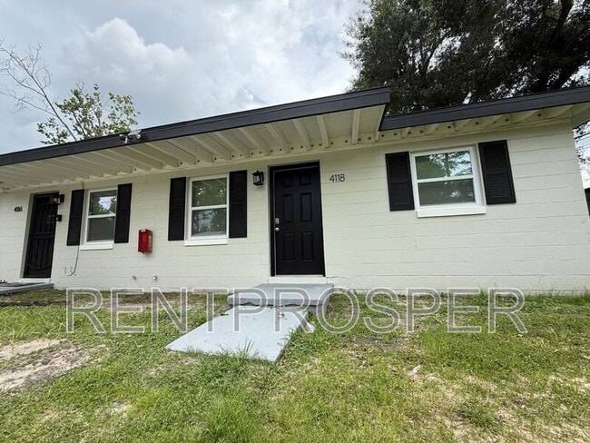 Building Photo - 4118 W Washington St Rental