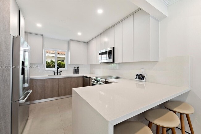 Photo - 45 Palermo Ave