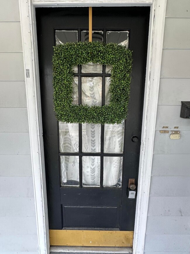 Photo - 313 Capital Ave