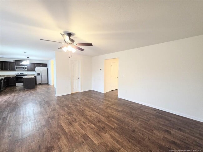 Photo - 331 Botanical Ct