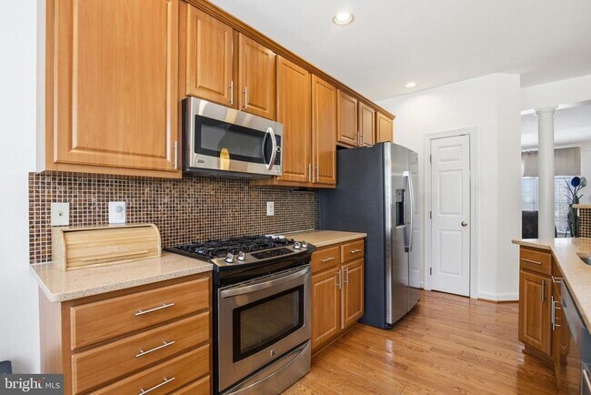 Photo - 6660 Debra Lu Way