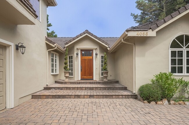 Photo - 4055 Sunset Ln