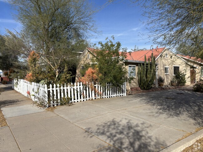 Building Photo - 730 W Fillmore St Rental