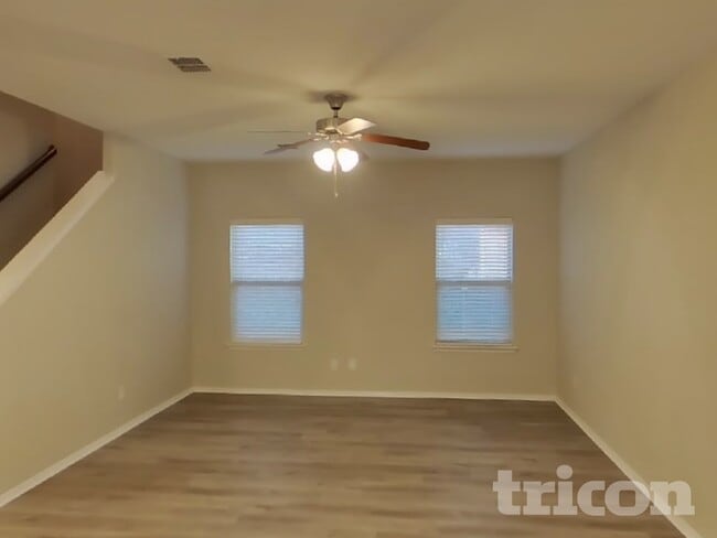 Photo - 1317 Sweetgum Dr