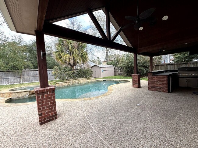 Photo - 1927 Enchanted Park Dr