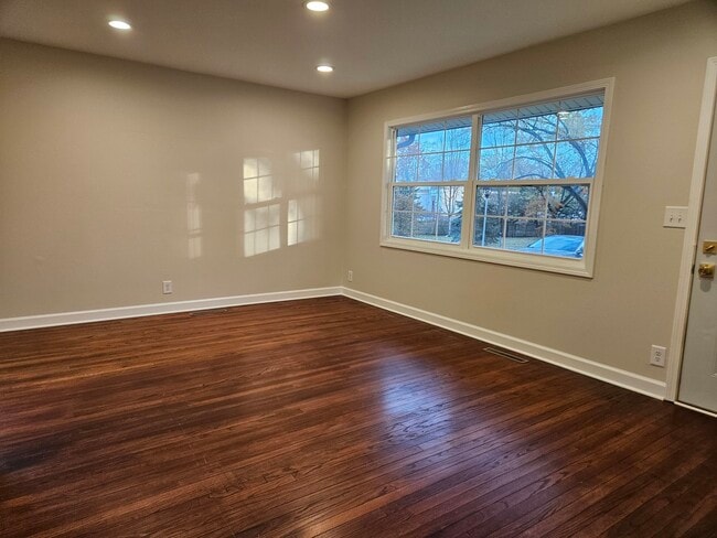 Photo - 1317 Brandywine Cir