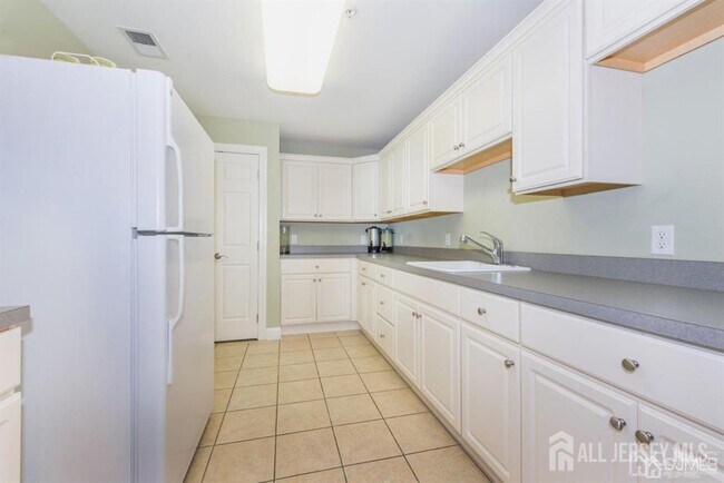 Photo - 163 Liddle Ave