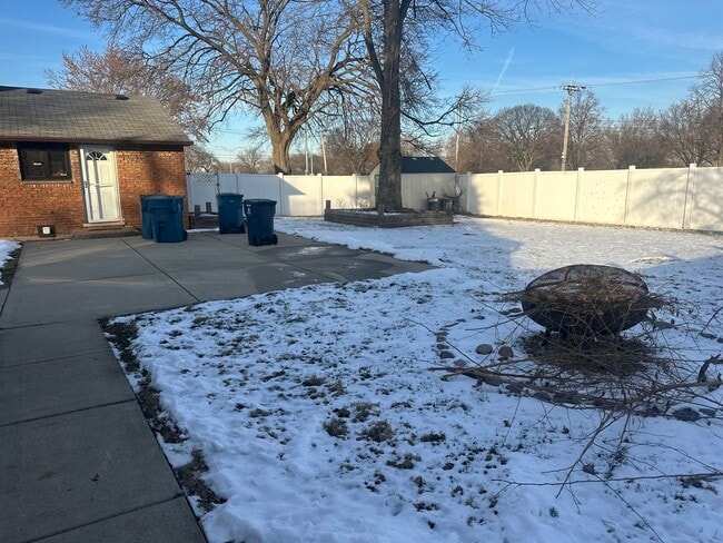 Photo - 4001 W 90th Pl