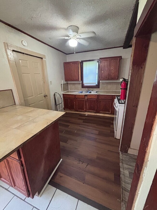 Photo - COMING SOON 1 Bedroom, 1 Bathroom Home in ...