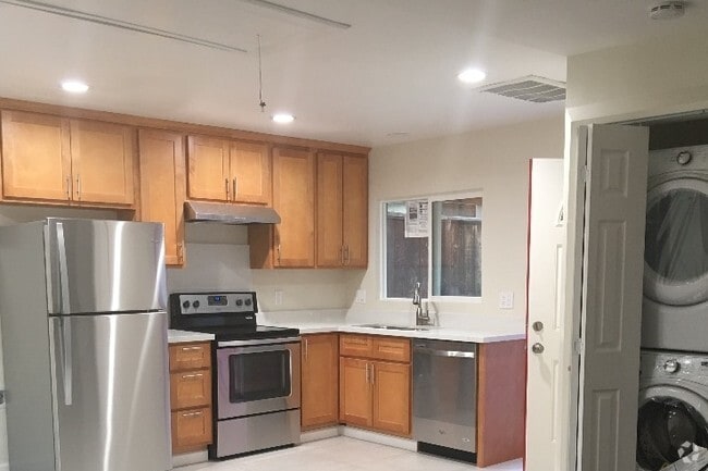 Building Photo - 1149 Lincoln Ct Unit 1 Rental