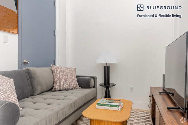 Building Photo - 161 W 54th St Unit FL3-ID1853 Rental