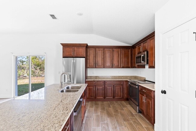 Photo - 4 Bedroom SFH in Palm Coast