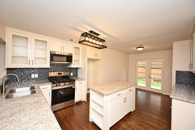 Photo - 1511 Apple Park Dr