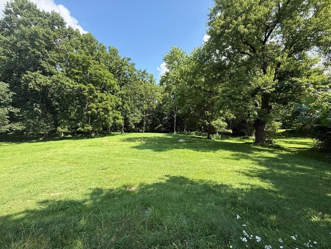 Photo - 2 Bedroom Home Available August 2026