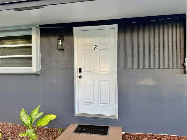 Photo - 827 SW 29th St Unit 1-2