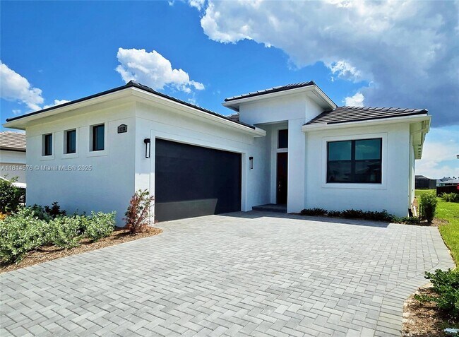 Photo - 11356 SW Pietra Wy House