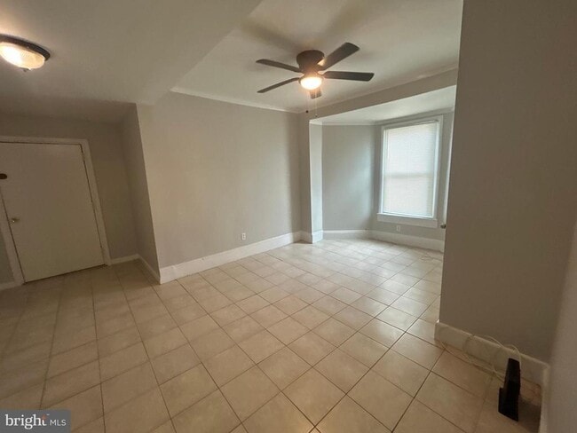 Building Photo - 531 Brinton St Unit 2
