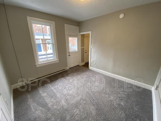 Photo - 336 W Philadelphia St