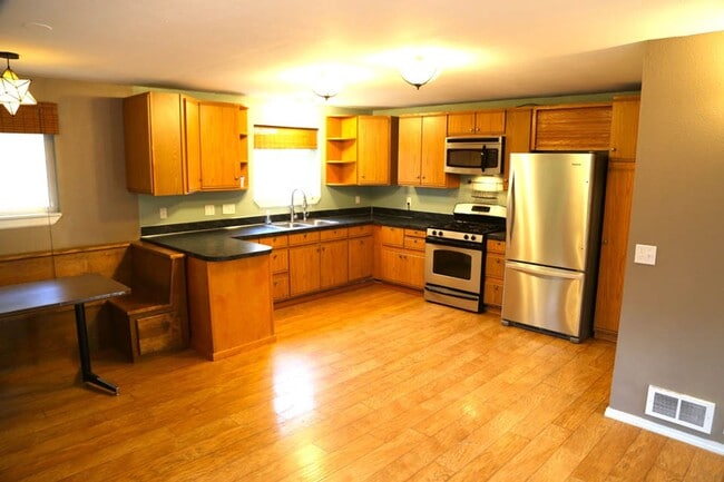 Photo - 3 Bed 1.5 Bath on Dream Place