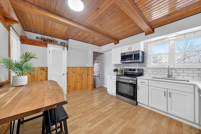 Photo - 10022 Killoren Dr