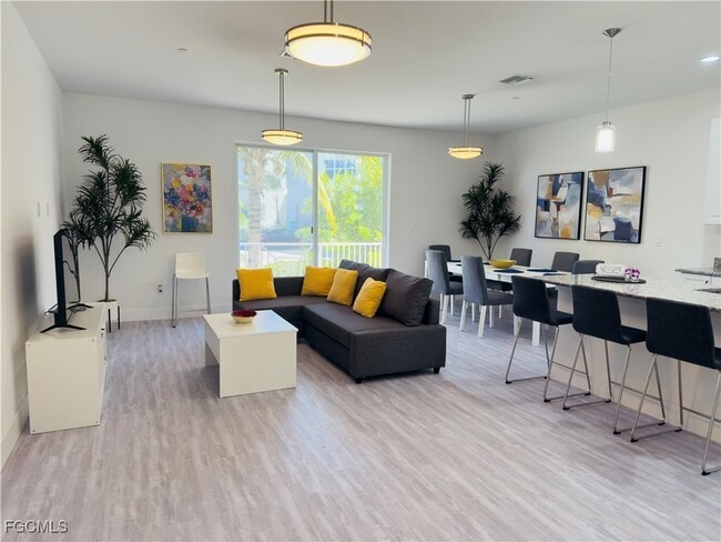 5865 Shell Cove Drive
